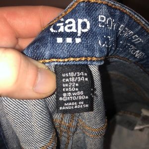 GAP Jeans - EUC Gap Boyfriend Crop GAP Jeans - EUC Gap Boyfriend Crop